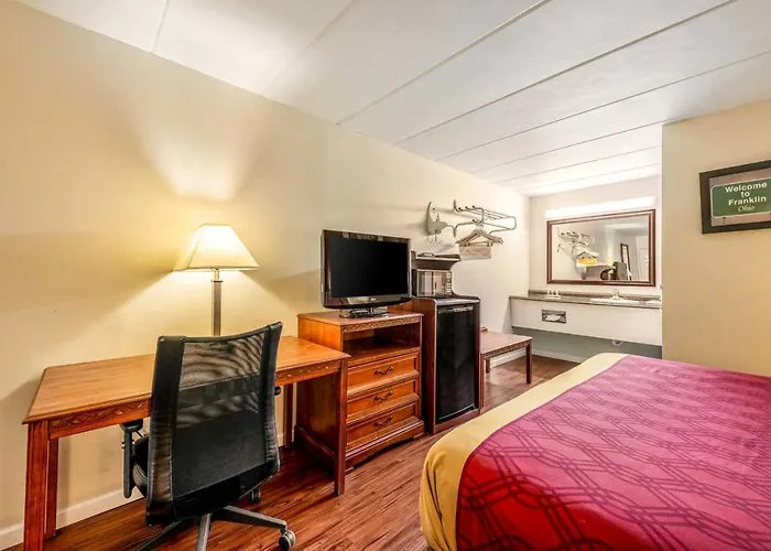 Econo Lodge Franklin