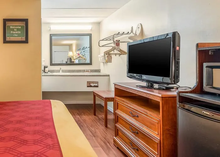 Econo Lodge Franklin