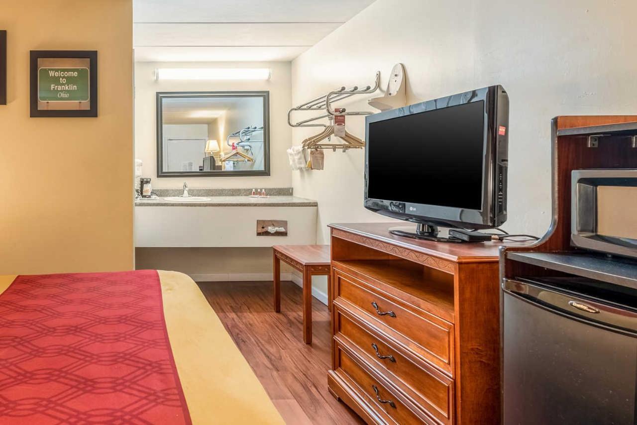 Hotel Econo 2*